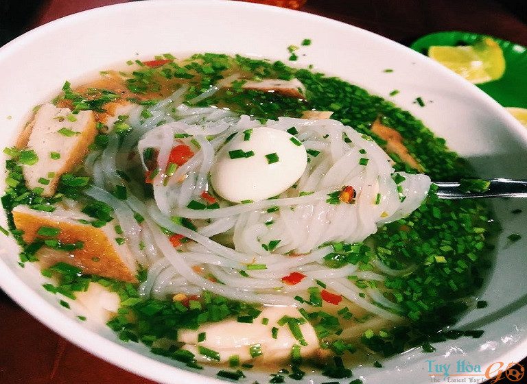 thuong-thuc-banh-canh-he