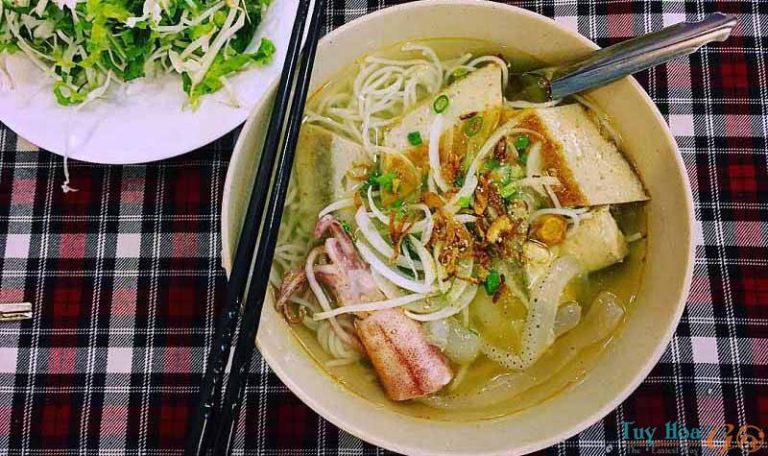 3-dia-diem- Bún cá Đất Phú