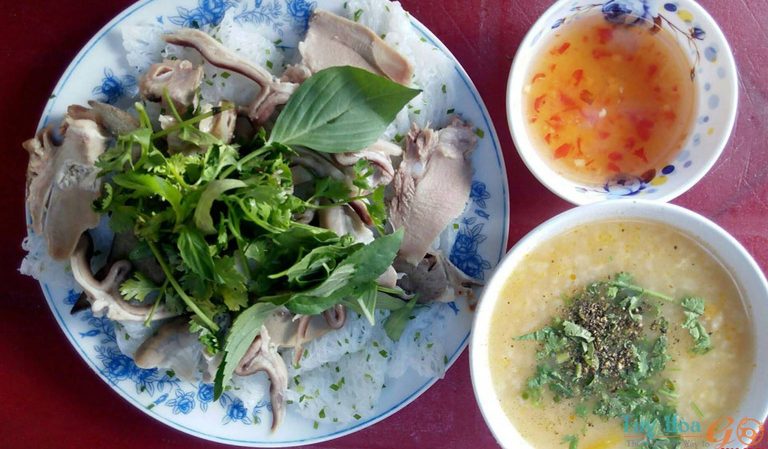 kho-cuong-voi-5-mon-ngon-quy-nhon-chi-tho-dia-moi-biet-tat-tan-tat-2