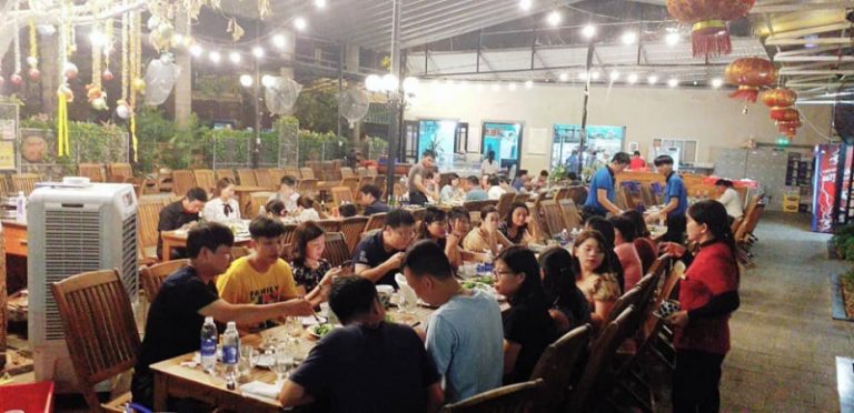 Nhà Hàng Hải Sản Canary ✅
