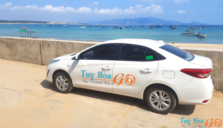 Cần chuẩn bị gì khi thuê xe ô tô du lịch Quận Bình Tân?