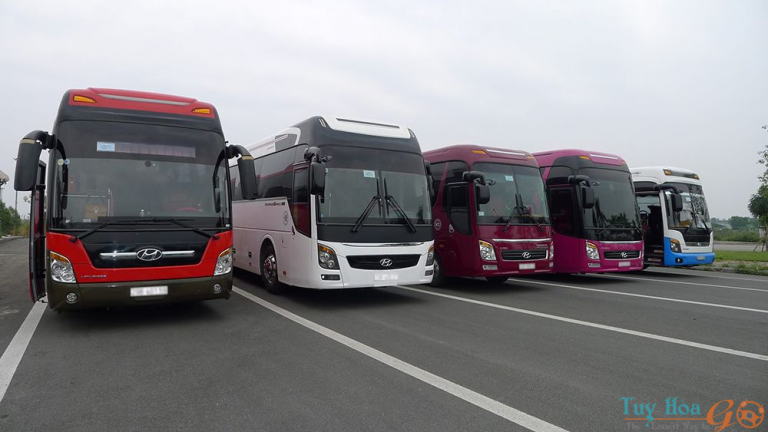 Cho thuê xe du lịch tại Quy Nhơn - Xe 4, 7, 16, 29, 35, 45 chỗ 09/12/2022 nhieu-xe-di-trong-tinh-binh-dinh-thuan-tien-ve-thoi-gian